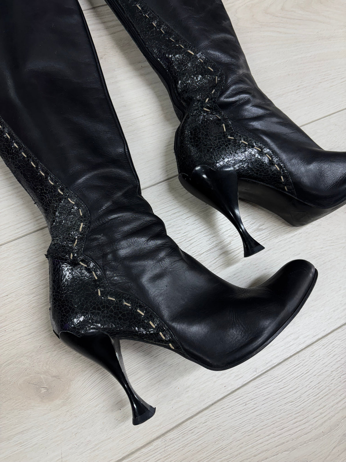 Vintage 90s/2000s John Fluevog Black Leather Knee-High Heeled Boots