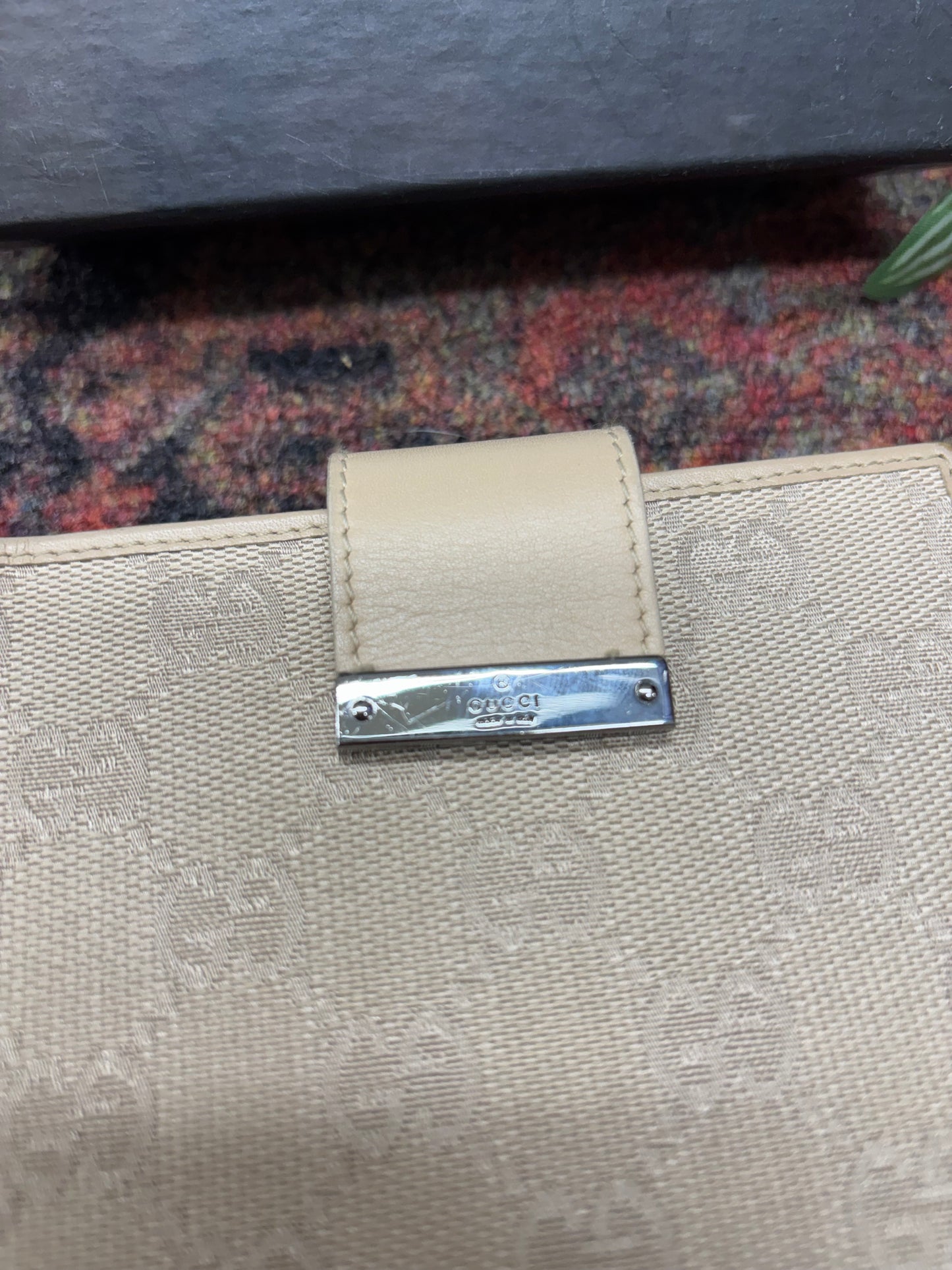 Vintage Gucci GG Canvas Bifold Beige Wallet