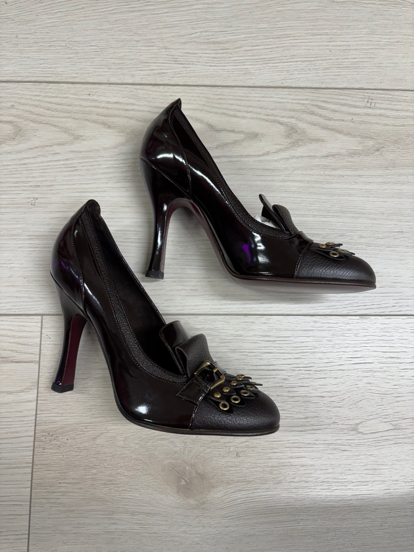 Louis Vuitton Balmoral Brogue Leather Pump in Moka with Gold Stud Accents