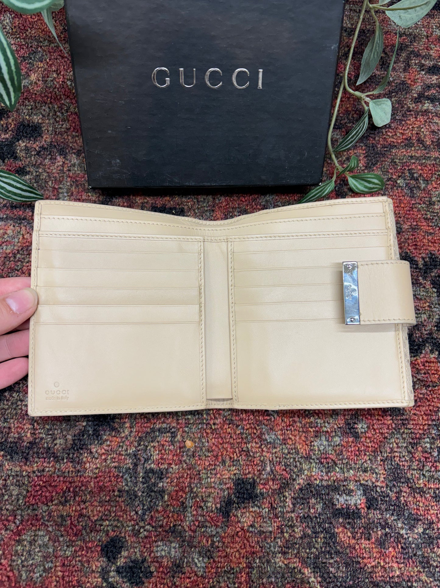 Vintage Gucci GG Canvas Bifold Beige Wallet