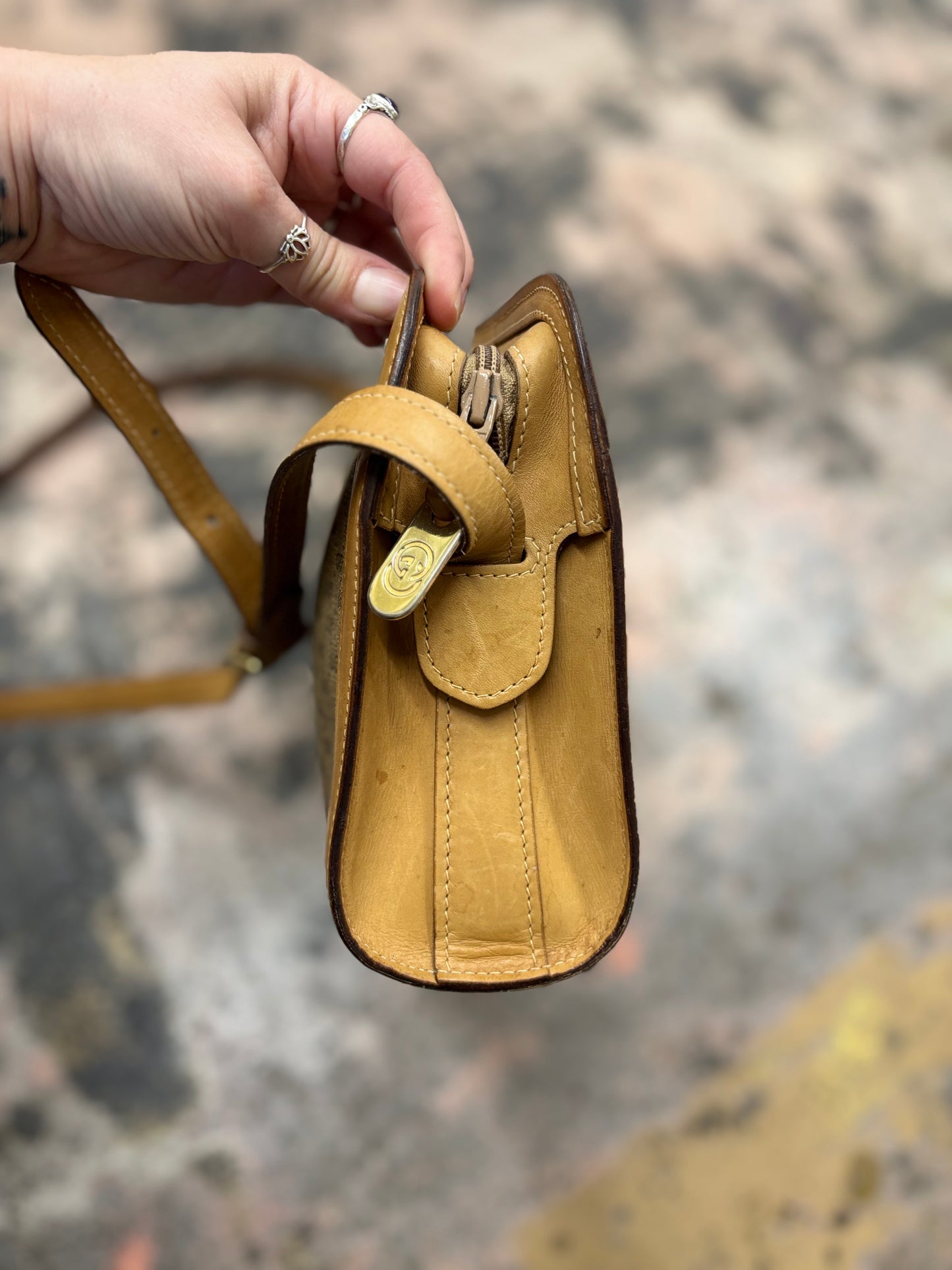 Vintage Gucci Micro GG Monogram Leather Shoulder Bag