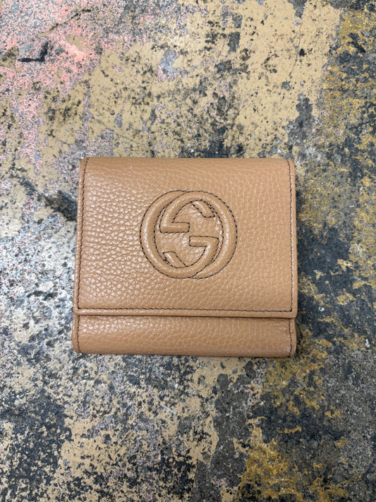 Gucci Interlocking G Logo SoHo Compact Trifold Wallet Brown