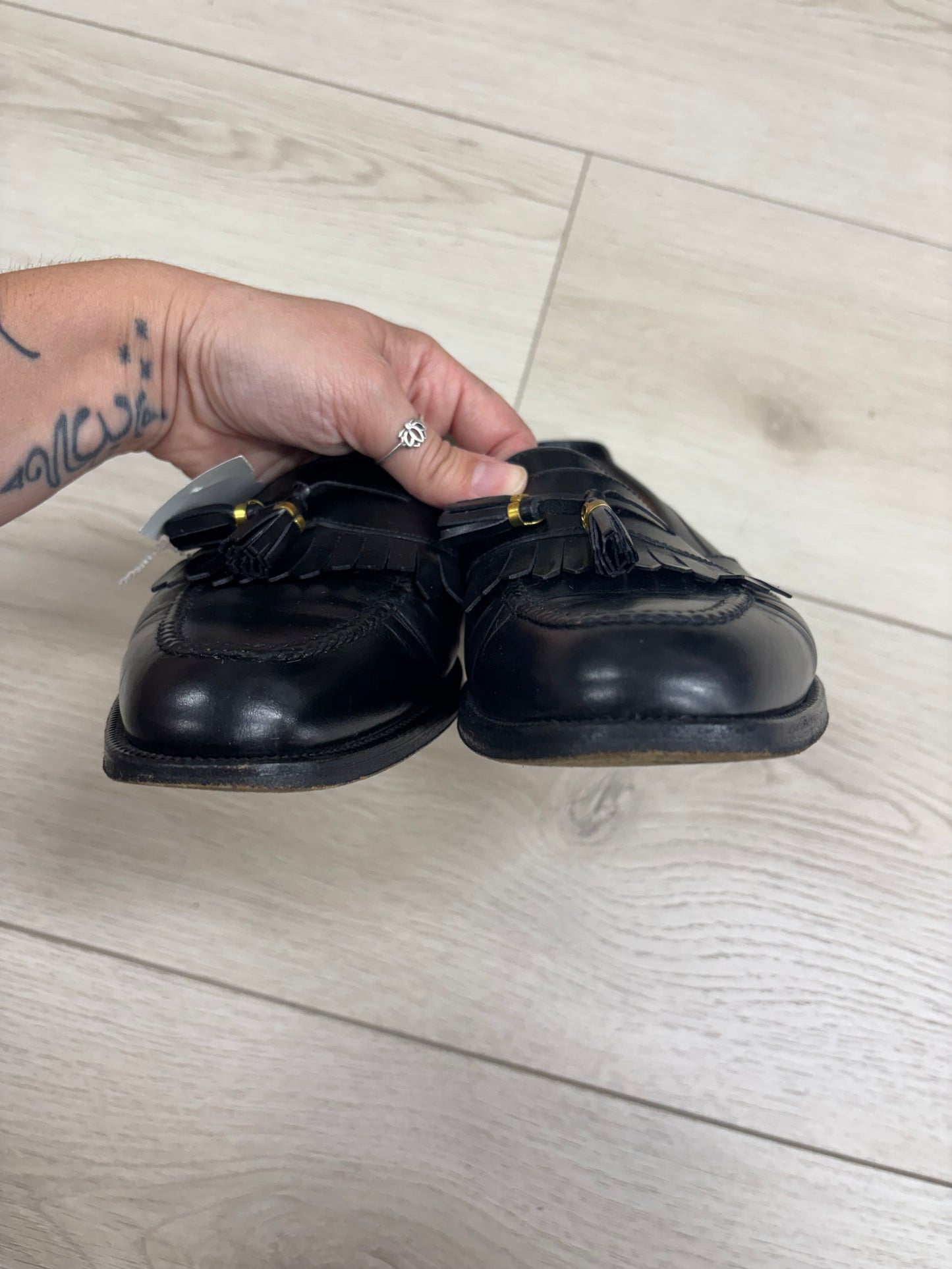 Vintage Gucci Black Leather Tassel Loafers