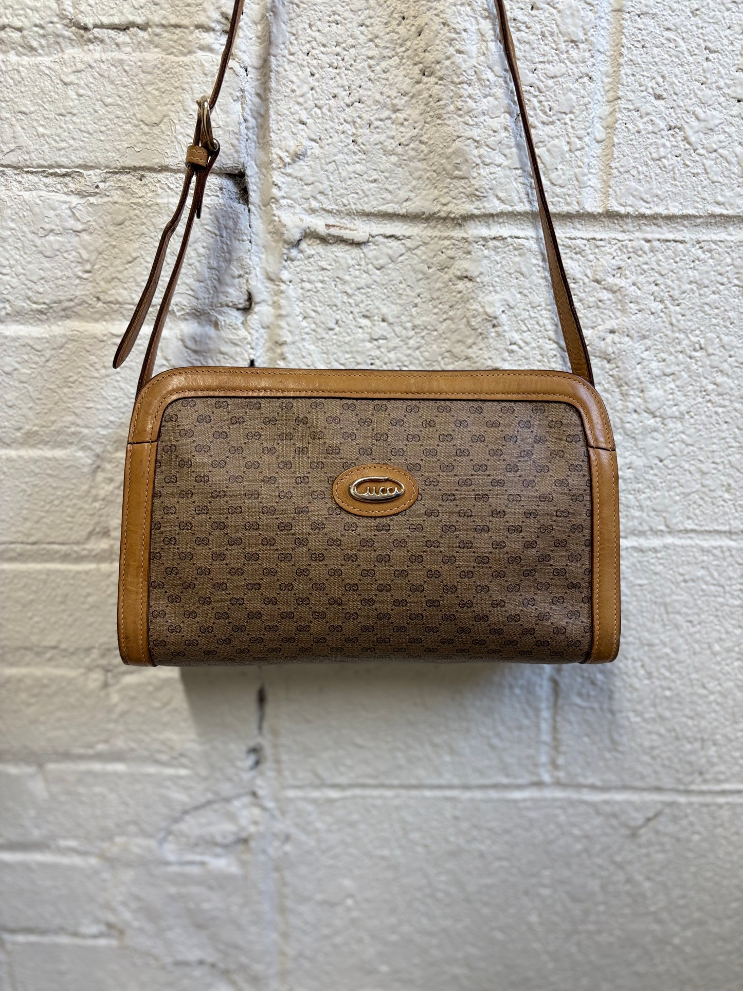 Vintage Gucci Micro GG Monogram Leather Shoulder Bag