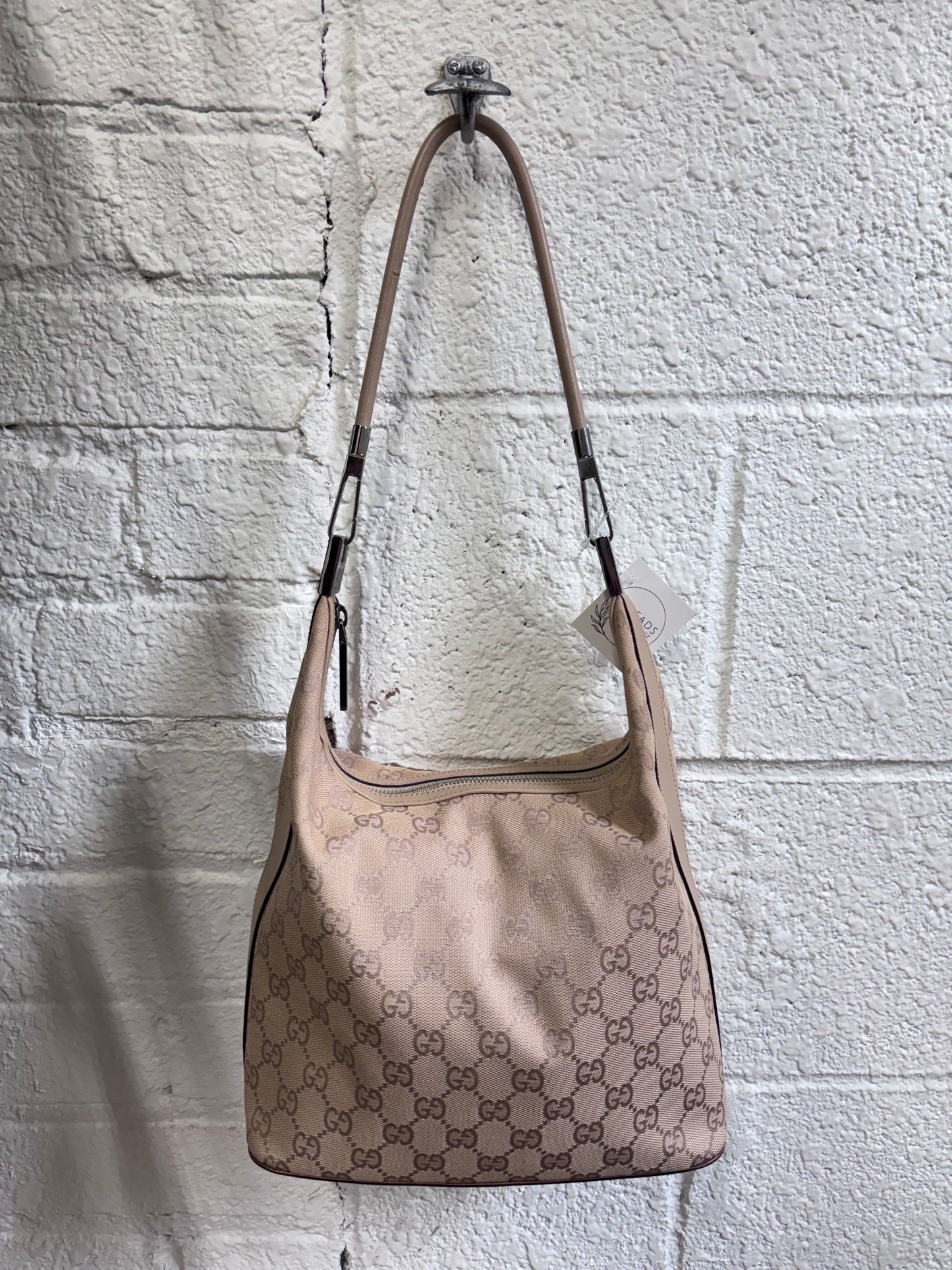 Gucci Clasp Hobo Shoulder Bag in Beige GG Canvas